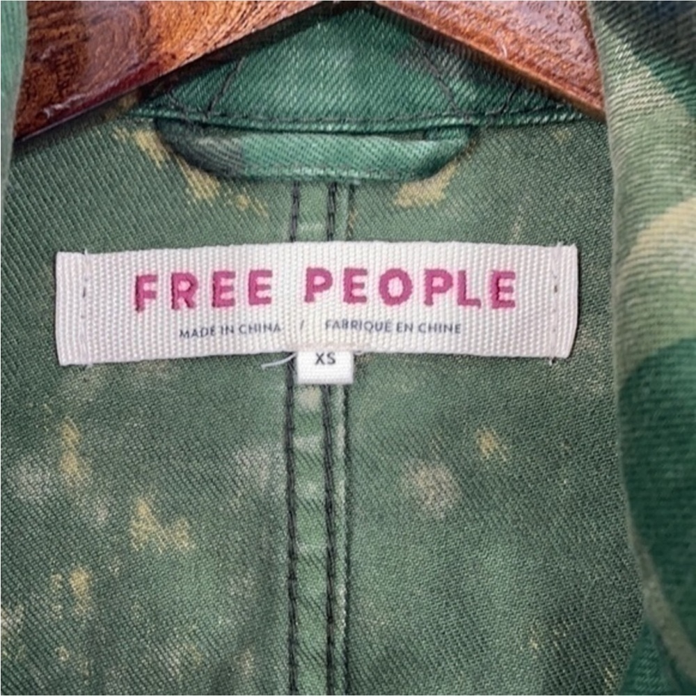 FREE PEOPLE Seize The Day Green Camo Print Utility Jacket - Picture 5 of 16